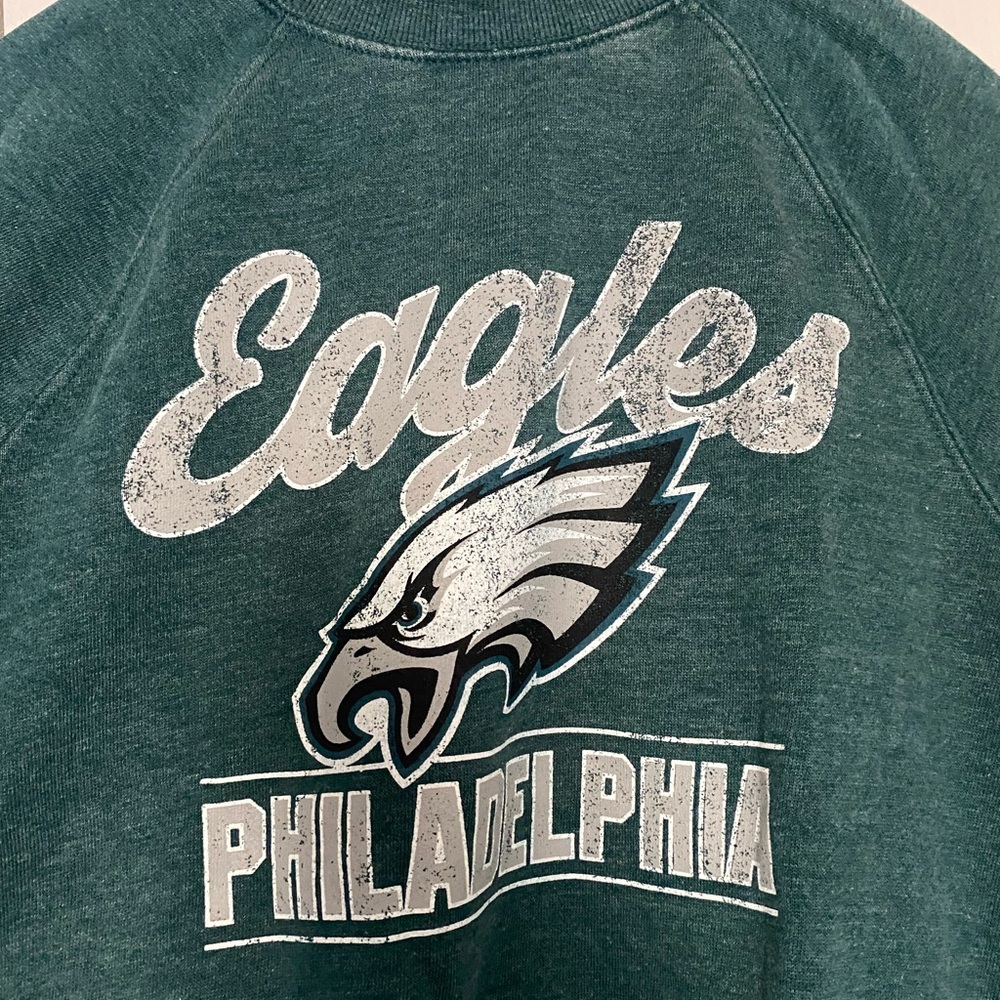 NFL Philadelphia Eagles Green and White Sweatshirt